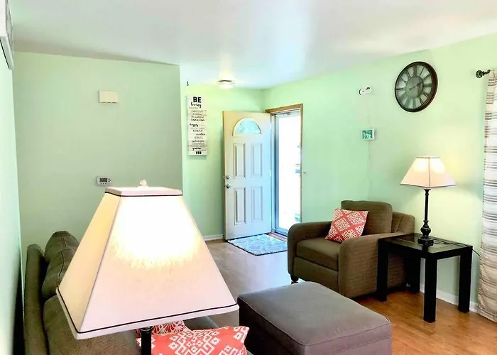 The Ultimate Escape. Unpack, Relax, Enjoy!sleeps14