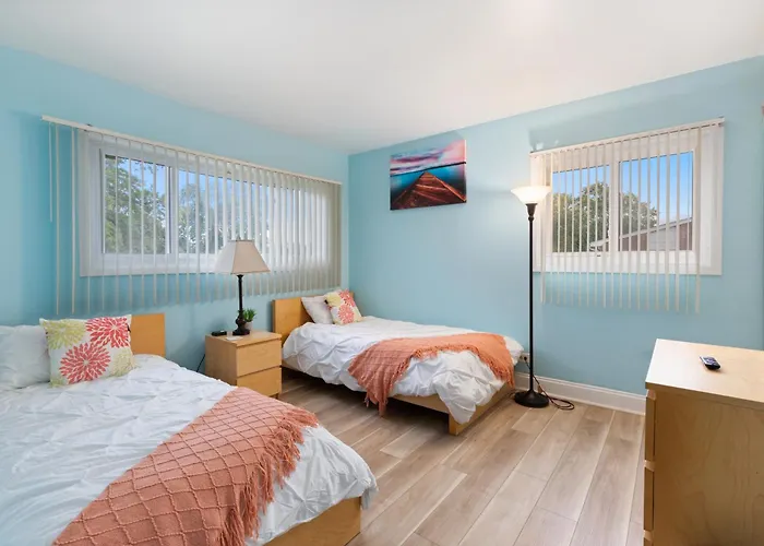 The Ultimate Escape. Unpack, Relax, Enjoy!sleeps14 Casa vacanze *