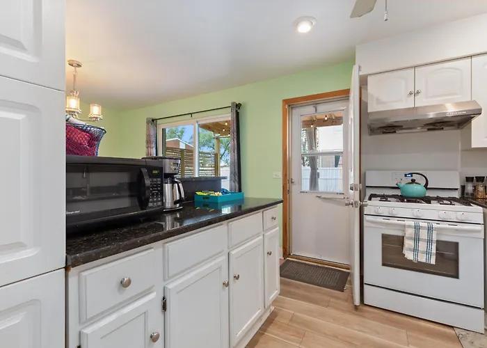 Casa vacanze The Ultimate Escape. Unpack, Relax, Enjoy!sleeps14 Elmhurst