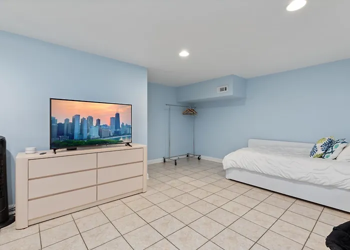 The Ultimate Escape. Unpack, Relax, Enjoy!sleeps14